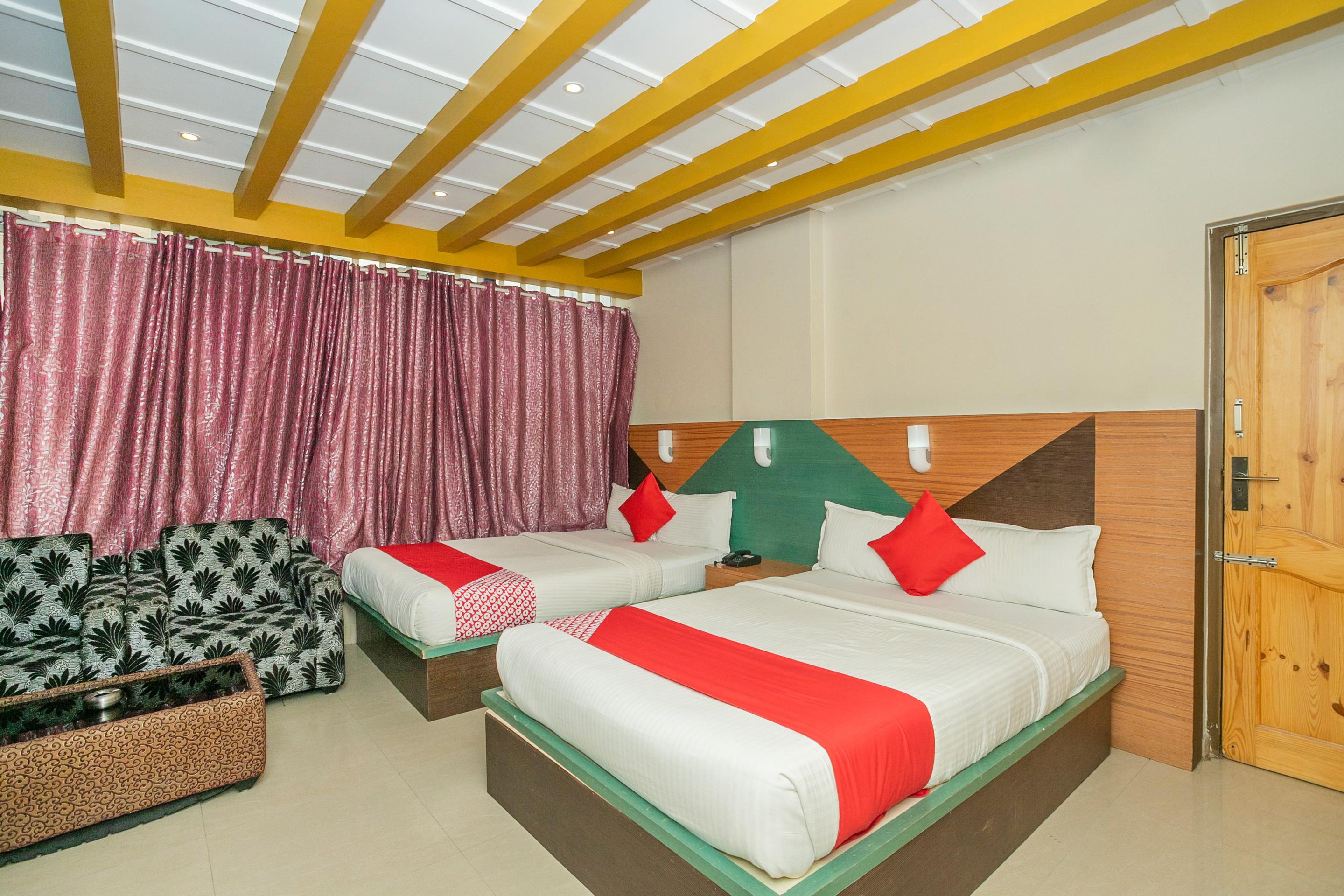 Oyo 436 Emirates Suites Bangalore Buitenkant foto